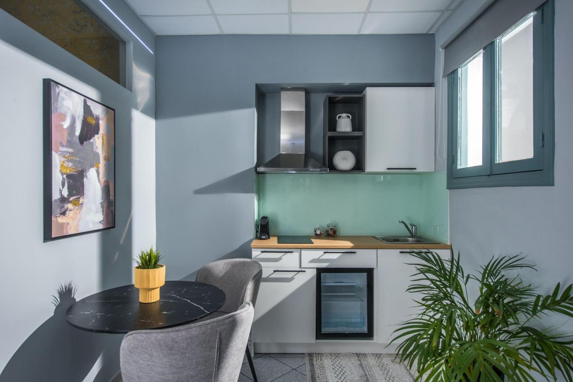 Korai Suites By Good Life Heraklion Exteriör bild