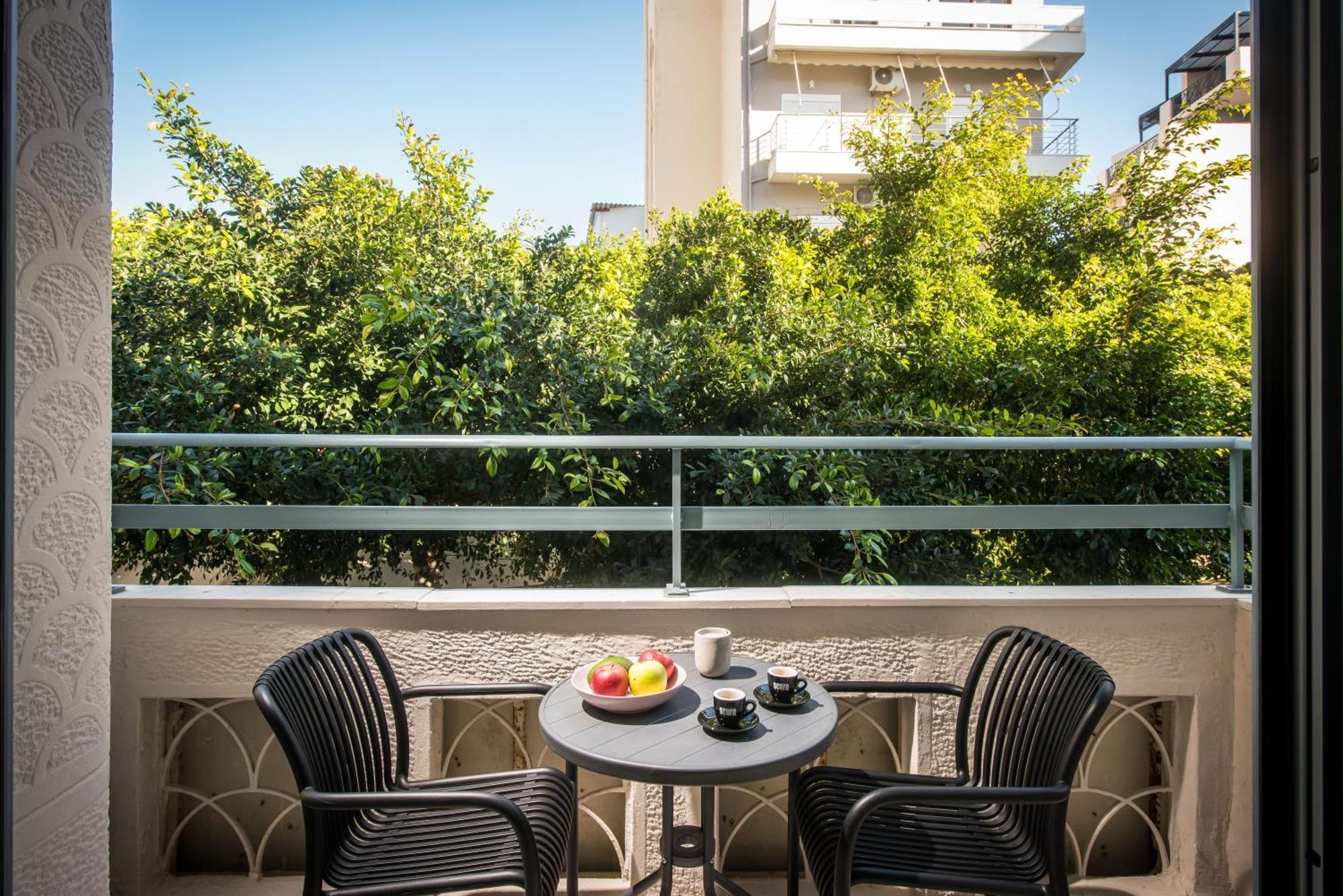 Korai Suites By Good Life Heraklion Exteriör bild